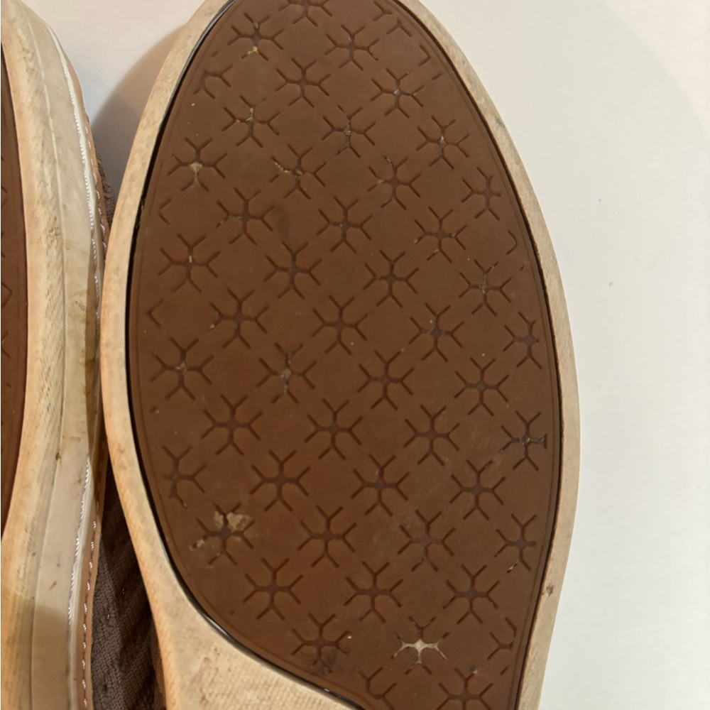 UGG 9 Taupe Slip-On Sneakers SHOES - Picture 12 of 13